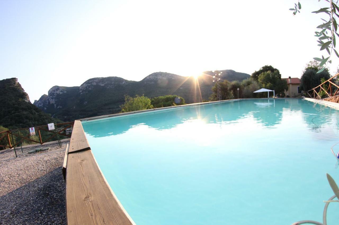 Hotel Ai Cinque Campanili Finale Ligure Exterior foto